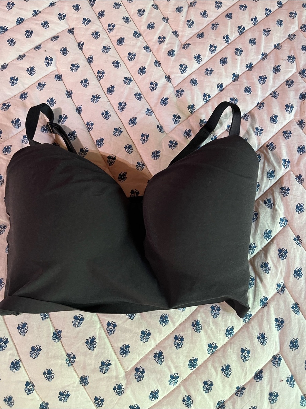 Victoria's Secret Black Padded T-Shirt Bra